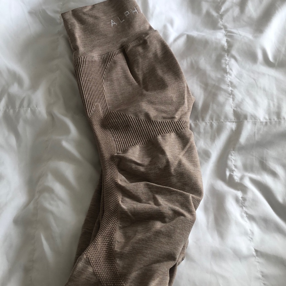 Alphalete Aero legging